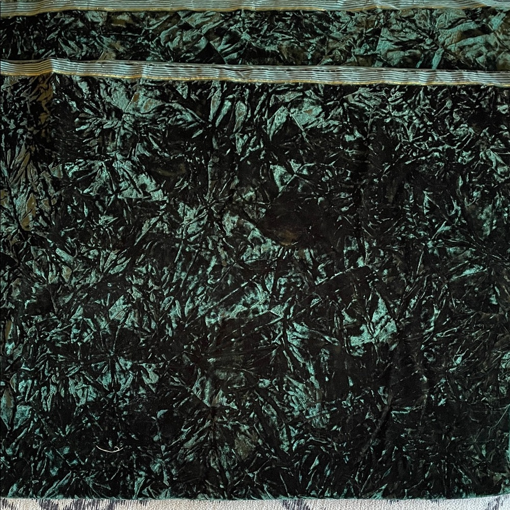 Gorgeous Dark Green Forest Emerald Crushed Vintage Crushed Velvet Fabric